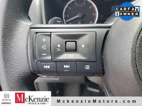 Used 2024 Nissan Rogue SV FWD image 11