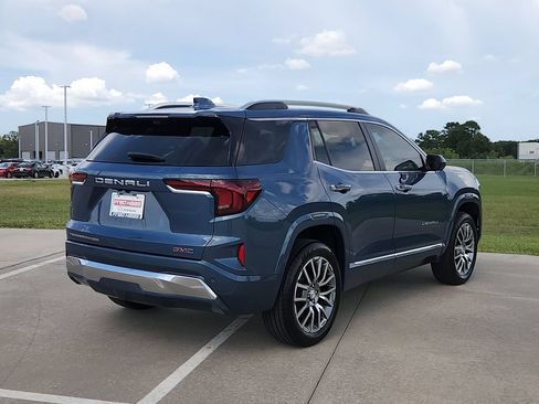 Used 2026 GMC Terrain Denali AWD/4WD image 5
