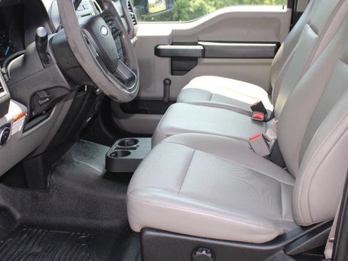Used 2017 Ford F250 XL RWD image 7
