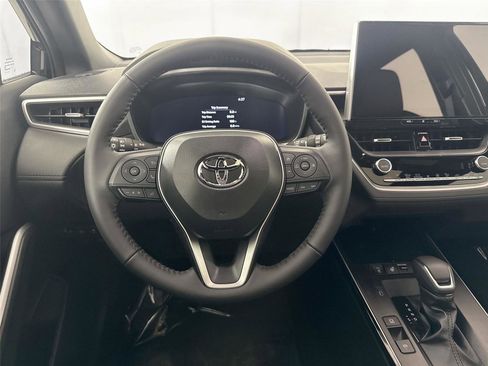 Certified 2026 Toyota Corolla Cross XSE w/ Convenience Package image 31