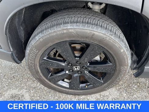 Certified 2025 Honda Pilot Black Edition image 12