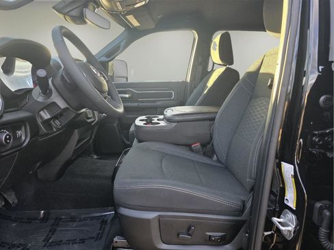 Used 2025 RAM 2500 Big Horn image 6