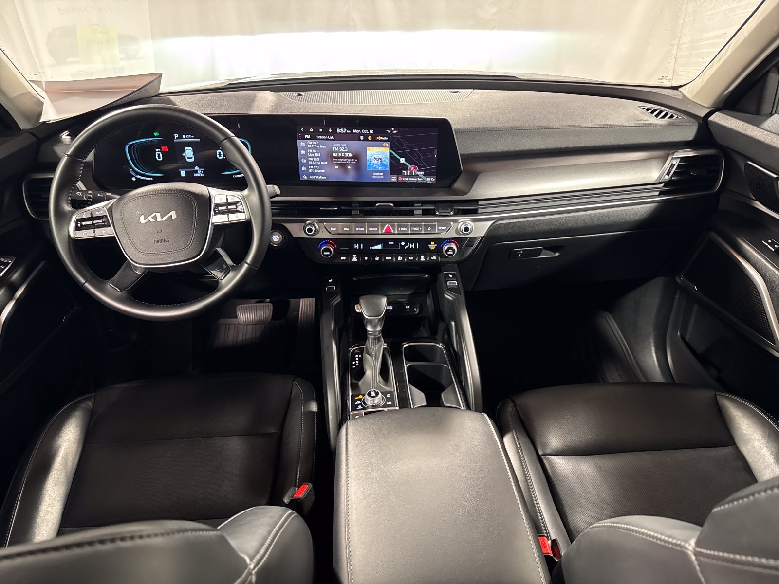 Used 2023 Kia Telluride S AWD/4WD image 4