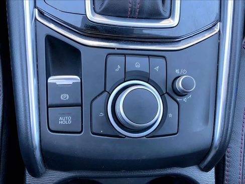 Used 2023 MAZDA CX-5 Carbon Edition image 35