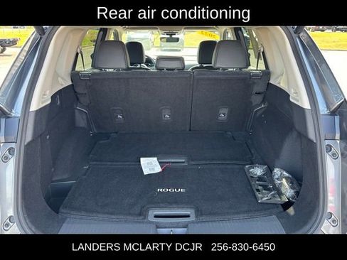 Used 2022 Nissan Rogue SL w/ SL Premium Package AWD/4WD image 16