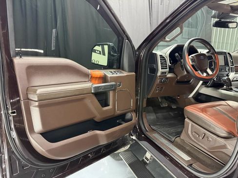 Used 2019 Ford F150 King Ranch w/ Equipment Group 601A Luxury AWD/4WD image 17