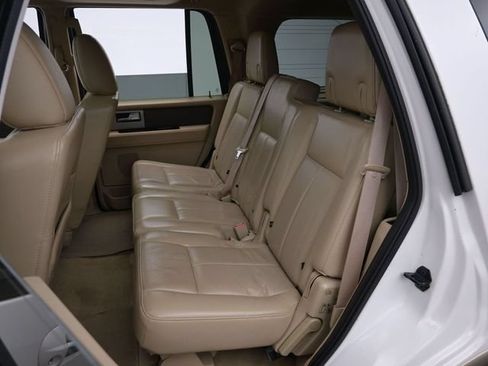 Used 2012 Ford Expedition XLT RWD image 26