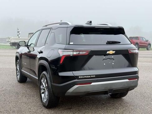 Certified 2025 Chevrolet Equinox LT w/ Convenience Package II image 12