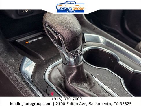 Used 2023 Chevrolet Traverse LT w/ Rear Camera Mirror Package AWD/4WD image 19