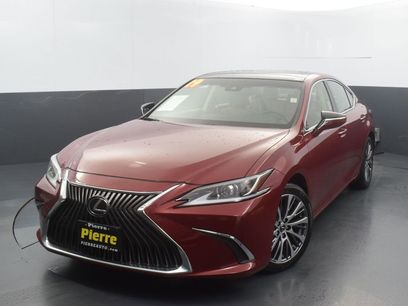 Used 2019 Lexus ES 350 w/ Premium Package