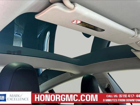 Used 2020 Tesla Model 3 Long Range AWD/4WD image 25