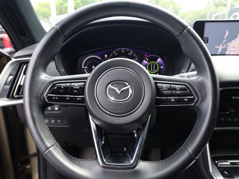 Certified 2025 MAZDA CX-70 Plug-In Hybrid w/ Premium Plus AWD/4WD image 37