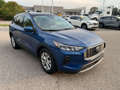 Used 2023 Ford Escape Active w/ Tech Pack #2