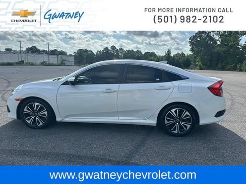 Used 2018 Honda Civic EX-L image 8