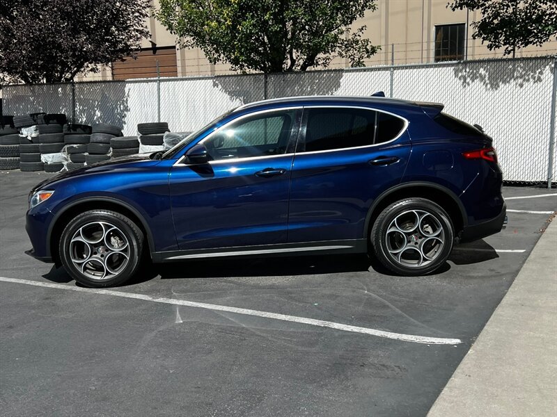 Used 2018 Alfa Romeo Stelvio AWD w/ Cold Weather Package image 4