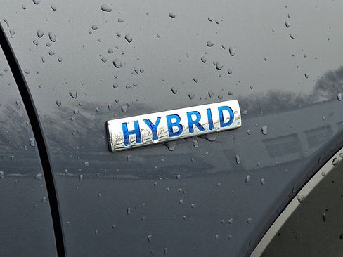 Certified 2025 MAZDA CX-50 2.5 Hybrid w/ Weather Package image 33