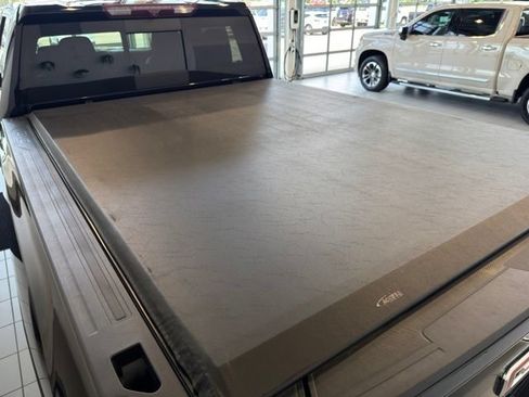 Used 2022 GMC Sierra 3500 AT4 w/ AT4 Preferred Package AWD/4WD image 47