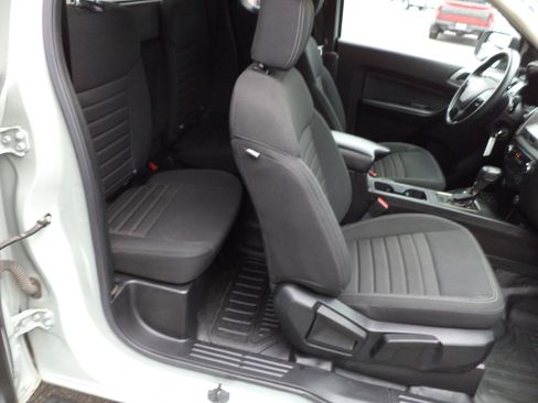 Used 2021 Ford Ranger XL w/ FX4 Off-Road Package AWD/4WD image 8