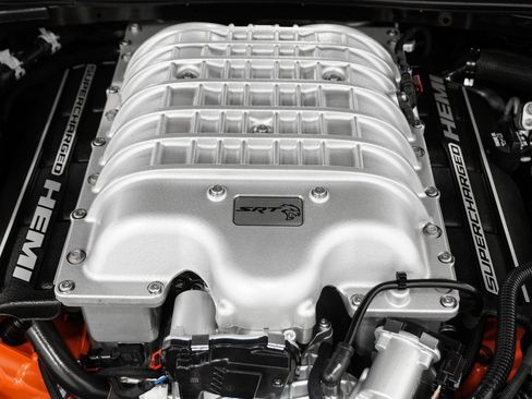 Used 2023 Dodge Challenger SRT Hellcat image 11