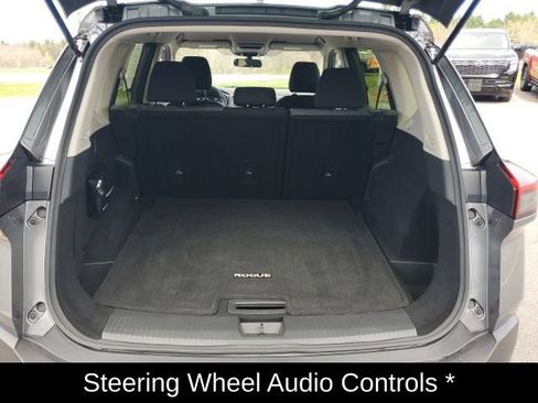 Certified 2023 Nissan Rogue SV AWD/4WD image 17