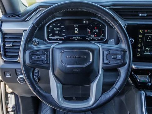 Certified 2022 GMC Sierra 1500 Denali w/ Technology Package AWD/4WD image 17
