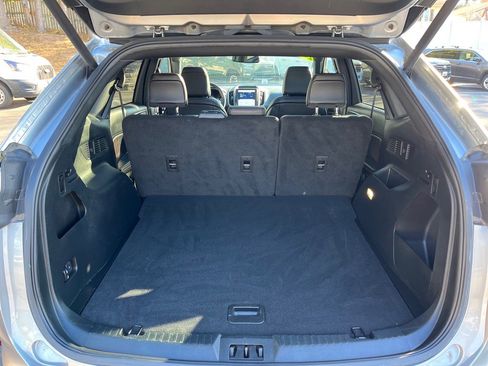 Used 2023 Ford Edge ST-Line w/ Class II Trailer Tow Package image 8