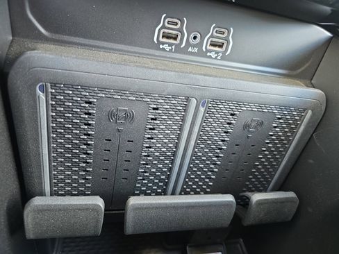 New 2025 RAM 2500 Laramie image 24