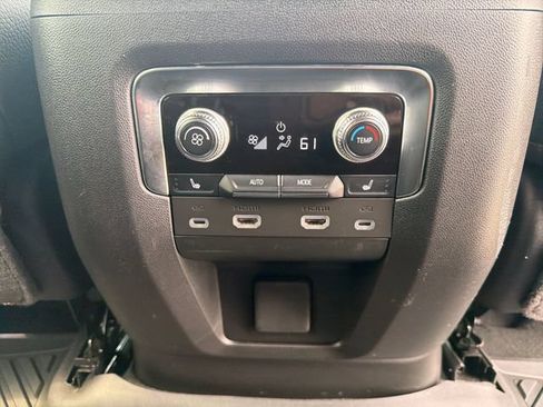 Used 2024 GMC Yukon XL Denali w/ Denali Reserve Package AWD/4WD image 33