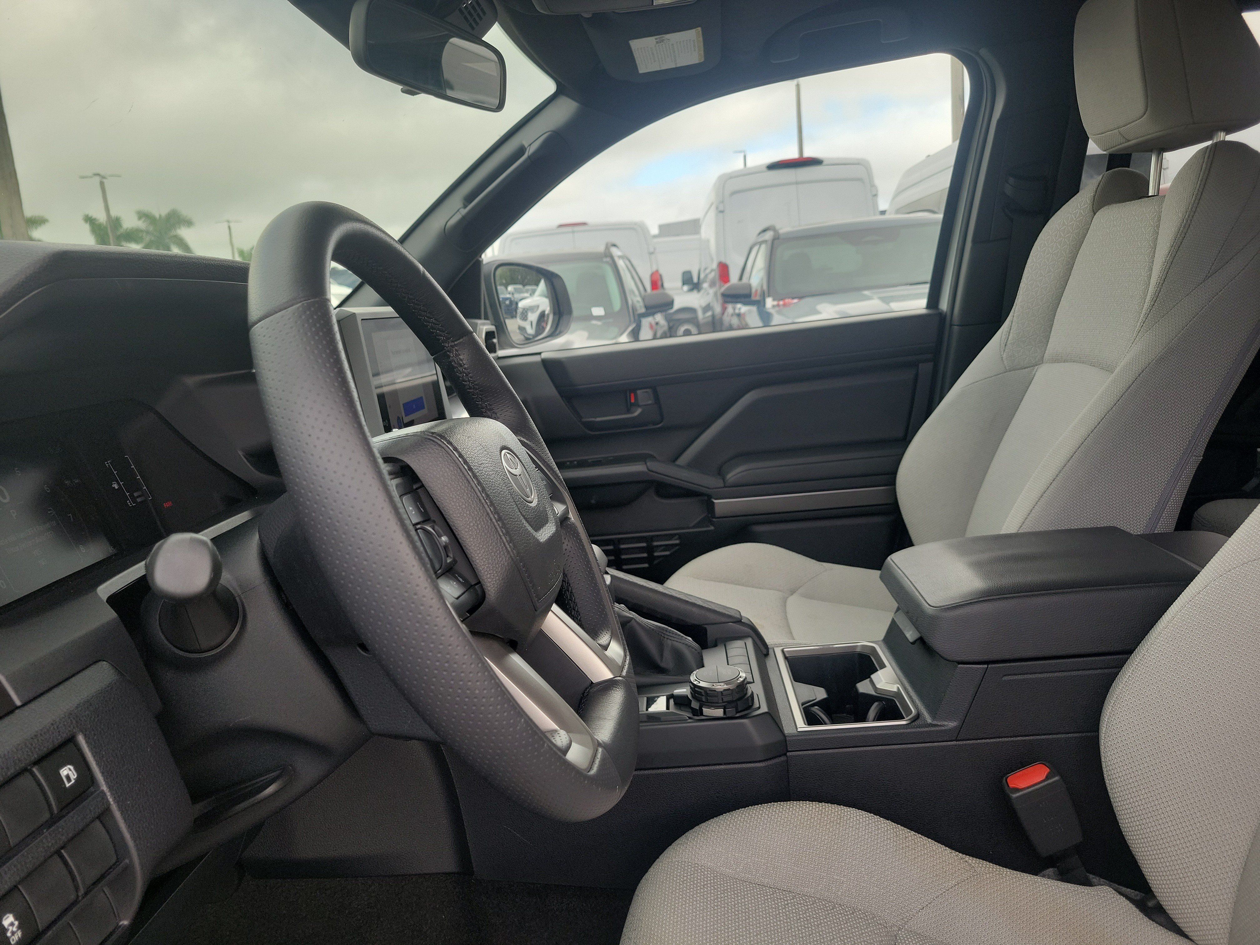 Used 2026 Toyota 4Runner SR5 AWD/4WD image 10
