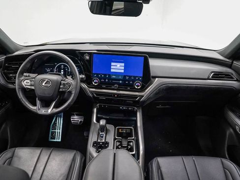 Used 2025 Lexus TX 500h AWD w/ Technology Package image 12