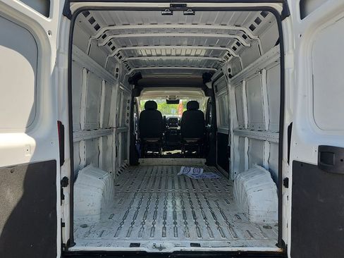 Used 2023 RAM ProMaster 2500 FWD image 23