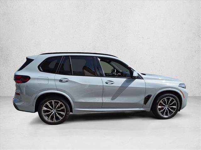 Used 2024 BMW X5 xDrive40i w/ Executive Package AWD/4WD image 4