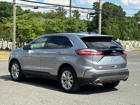 Used 2022 Ford Edge Titanium AWD/4WD image 6