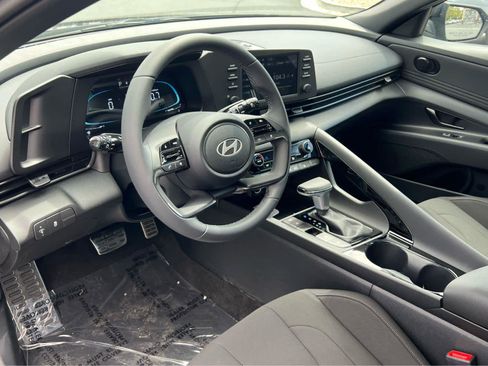 New 2026 Hyundai Elantra SEL Sport w/ Cargo Package FWD image 29