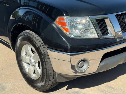 Used 2011 Nissan Frontier SV RWD image 40