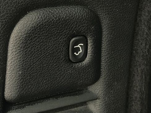 Used 2021 Dodge Durango R/T w/ Blacktop Package image 23