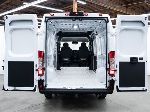 New 2026 RAM ProMaster 3500 w/ Convenience Group image 8