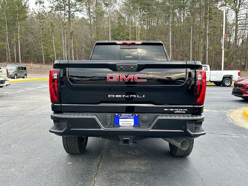 New 2026 GMC Sierra 3500 Denali w/ Denali Reserve Package AWD/4WD image 15