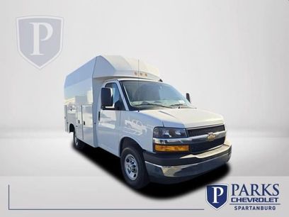 New 2025 Chevrolet Express 3500 w/ Power Convenience Package