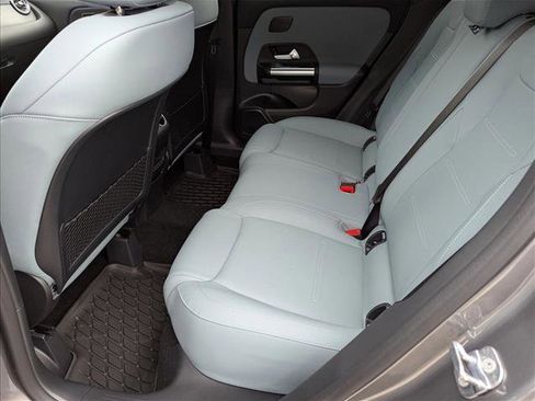 Used 2026 Mercedes-Benz GLA 250 image 13