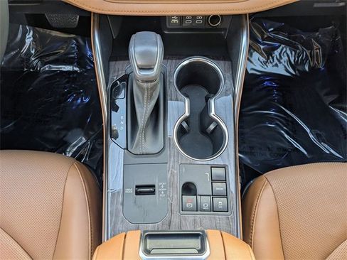 Used 2023 Toyota Highlander Platinum image 23