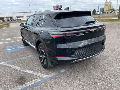 Used 2024 Chevrolet Equinox EV LT image 5
