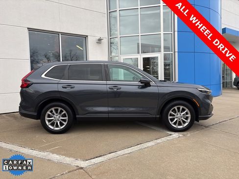 Used 2023 Honda CR-V EX image 7