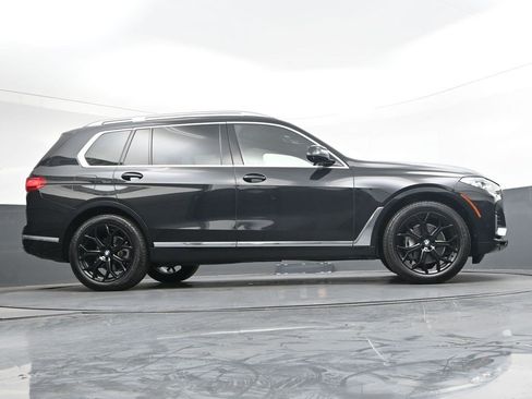 Used 2020 BMW X7 xDrive40i w/ Premium Package AWD/4WD image 30
