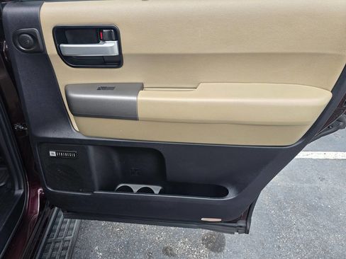 Used 2015 Toyota Sequoia Limited RWD image 16