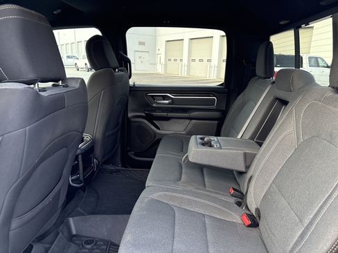 Used 2023 RAM 1500 Big Horn AWD/4WD image 32