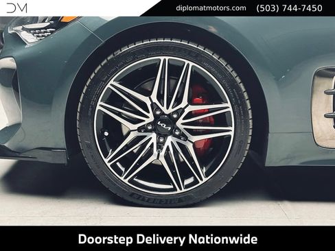 Used 2022 Kia Stinger GT1 AWD/4WD image 38