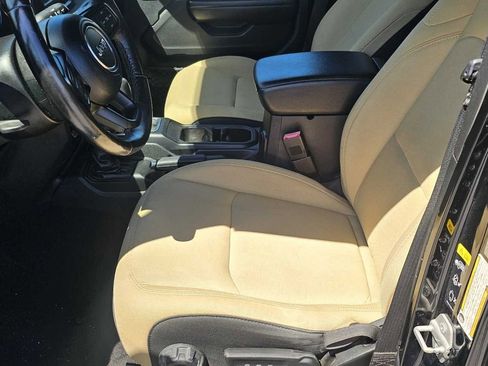 Used 2020 Jeep Wrangler Unlimited Sport AWD/4WD image 9