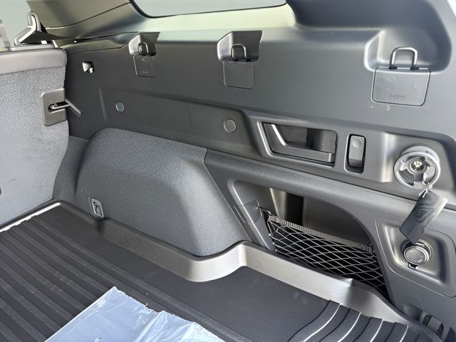New 2026 Subaru Outback Limited AWD/4WD image 31