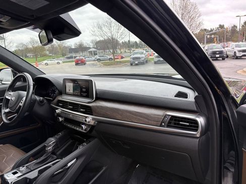 Used 2020 Kia Telluride SX w/ SX Prestige Package image 22